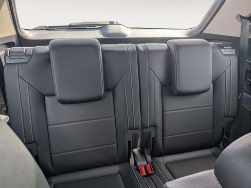Used 2023 Volkswagen Atlas SE AWD/4WD image 46