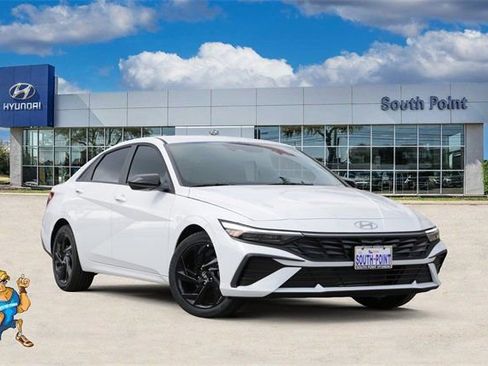 Certified 2026 Hyundai Elantra Sport FWD image 1