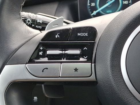 Used 2023 Hyundai Tucson Limited image 23