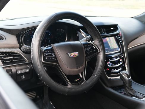 Used 2018 Cadillac CTS V w/ Carbon Fiber Package image 21