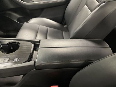 Used 2023 Nissan Rogue SV w/ SV Premium B Package image 21