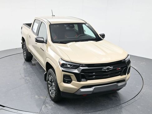 Used 2023 Chevrolet Colorado Z71 w/ Z71 Convenience Package 2 image 33