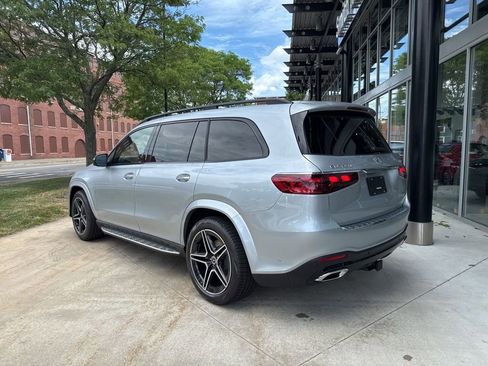 Used 2025 Mercedes-Benz GLS 450 4MATIC image 6