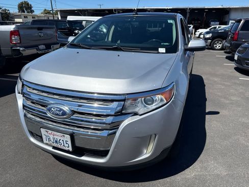 Used 2014 Ford Edge SEL w/ Equipment Group 205A FWD image 2