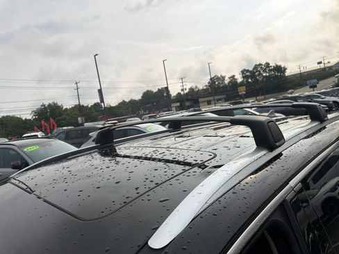 Certified 2024 Kia Telluride S w/ S Sunroof Package AWD/4WD image 13