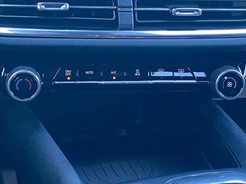 New 2026 Chevrolet Equinox EV LT image 8