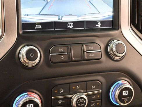 Used 2022 GMC Sierra 1500 SLT AWD/4WD image 21