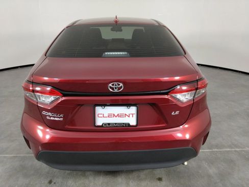 Used 2025 Toyota Corolla LE image 8