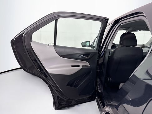 Used 2023 Chevrolet Equinox LS w/ Driver Confidence II Package image 25