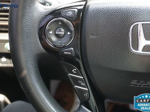 Used 2016 Honda Accord EX image 37