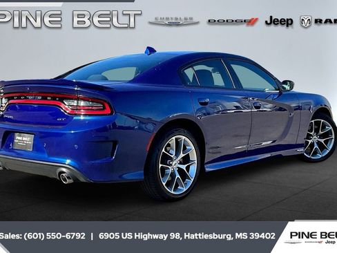 Used 2022 Dodge Charger GT image 11