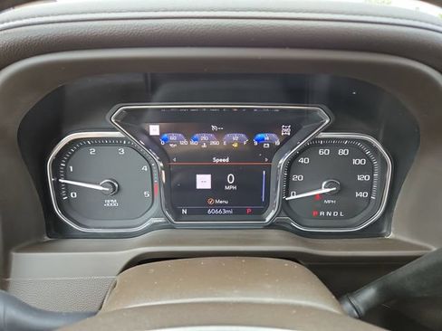 Used 2023 GMC Sierra 2500 Denali AWD/4WD image 17