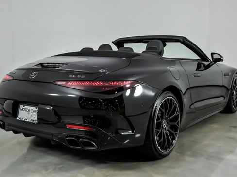 Used 2022 Mercedes-Benz SL 55 AMG 4MATIC image 8