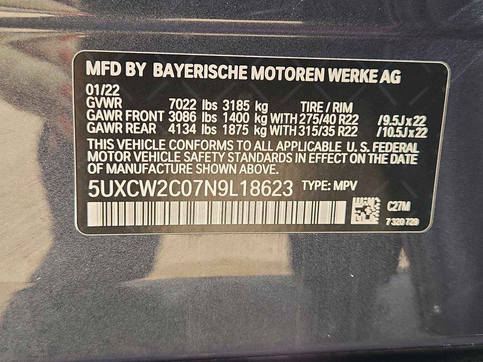 Used 2022 BMW X7 xDrive40i w/ M Sport Package AWD/4WD image 34