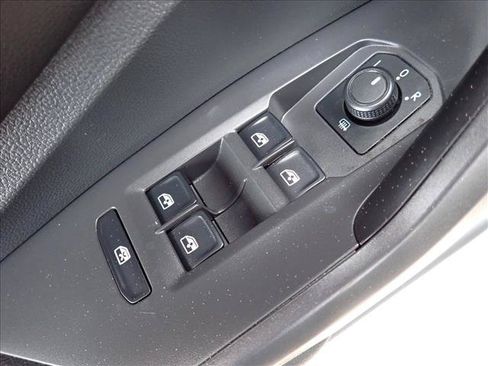 Used 2019 Volkswagen Jetta FWD image 9