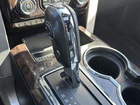 Used 2014 Ford F150 Platinum AWD/4WD image 23
