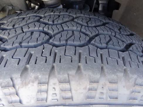 Used 2025 Ford Ranger XLT AWD/4WD image 19