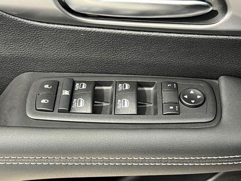 New 2026 Chrysler Pacifica Select image 27