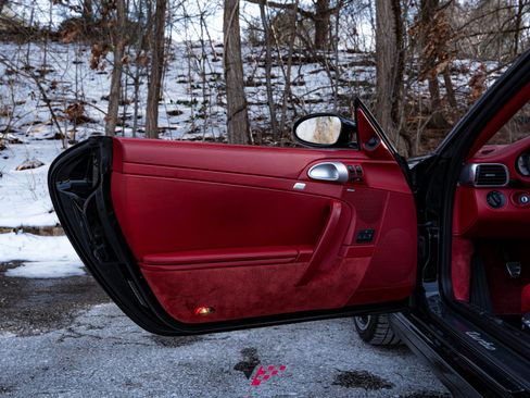 Used 2008 Porsche 911 Turbo image 40