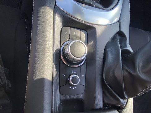 Used 2024 MAZDA MX-5 Miata Club image 16
