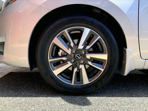 New 2025 Nissan Versa SV w/ Trunk Package image 12