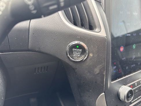 Used 2024 Ford Edge SEL w/ Convenience Package image 31