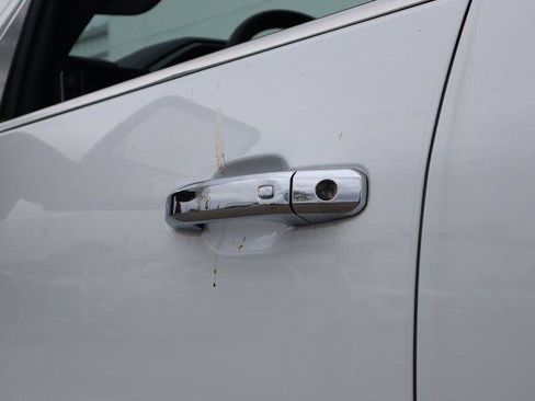 New 2026 GMC Sierra 2500 SLT w/ SLT Convenience Package image 12