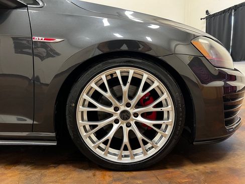 Used 2015 Volkswagen GTI Autobahn w/ Lighting Package (SEL) FWD image 48