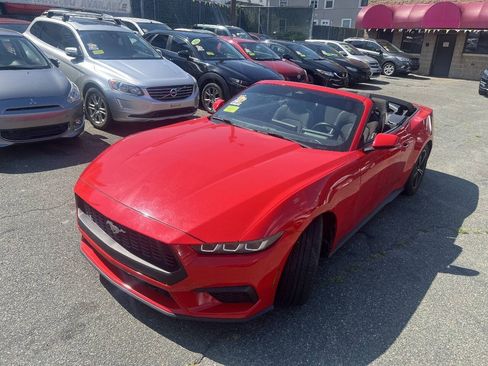 Used 2024 Ford Mustang Convertible RWD image 19