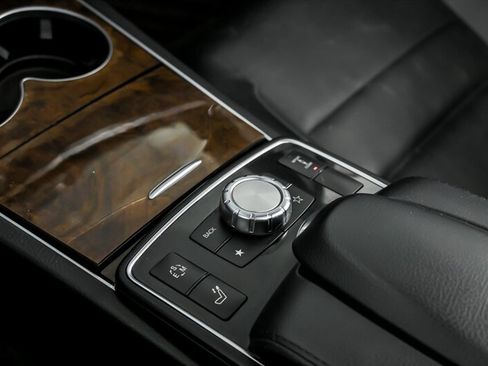 Used 2014 Mercedes-Benz E 550 Cabriolet image 33