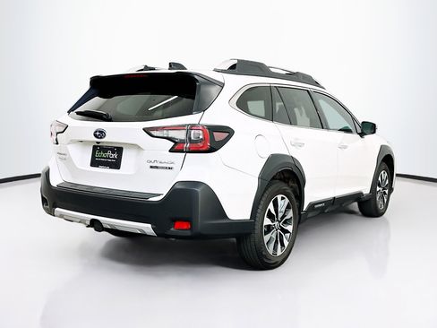 Used 2024 Subaru Outback Touring XT AWD/4WD image 9