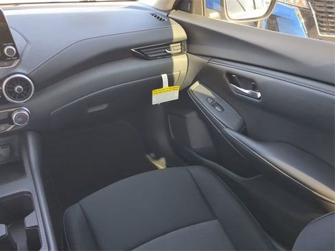 New 2025 Nissan Sentra SV image 15