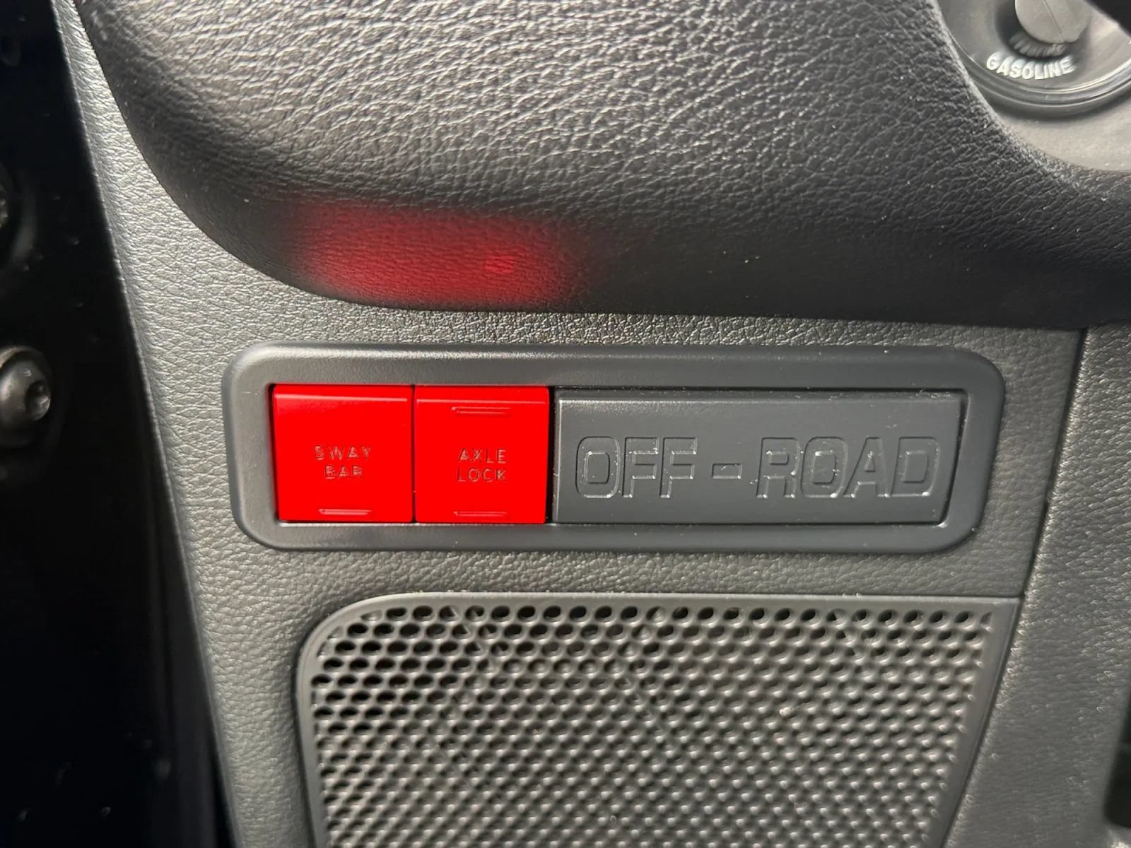 Used 2016 Jeep Wrangler Unlimited Rubicon AWD/4WD image 36