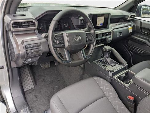 Used 2024 Toyota Tacoma SR5 AWD/4WD image 3