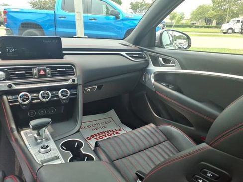 Used 2023 Genesis G70 2.0T w/ Sport Prestige Package AWD/4WD image 10