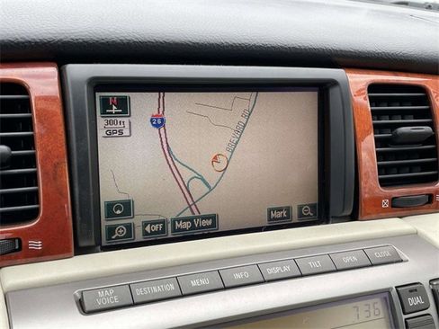 Used 2006 Lexus SC 430 Convertible image 25