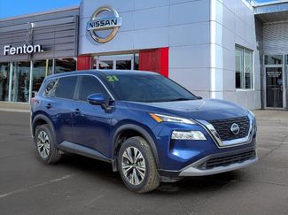 Used 2021 Nissan Rogue SV video 1