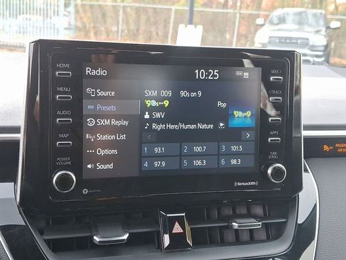 Used 2021 Toyota Corolla SE image 17