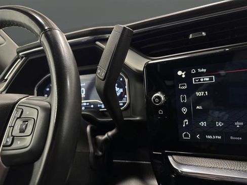 Used 2025 GMC Sierra 2500 Denali w/ Technology Package image 23