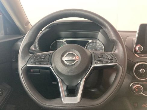 Used 2024 Nissan Sentra SV image 7