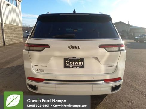 Used 2022 Jeep Grand Cherokee L Summit w/ Luxury Tech Group V image 4