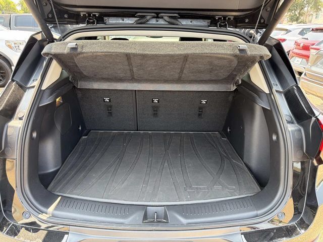 Used 2023 Buick Encore GX Essence w/ Experience Buick Package FWD image 10