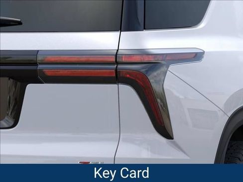New 2027 Chevrolet Traverse Z71 w/ Driver Confidence Package AWD/4WD image 12