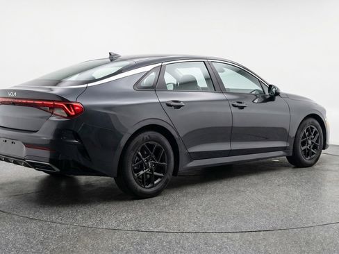 Used 2025 Kia K5 LXS FWD image 9