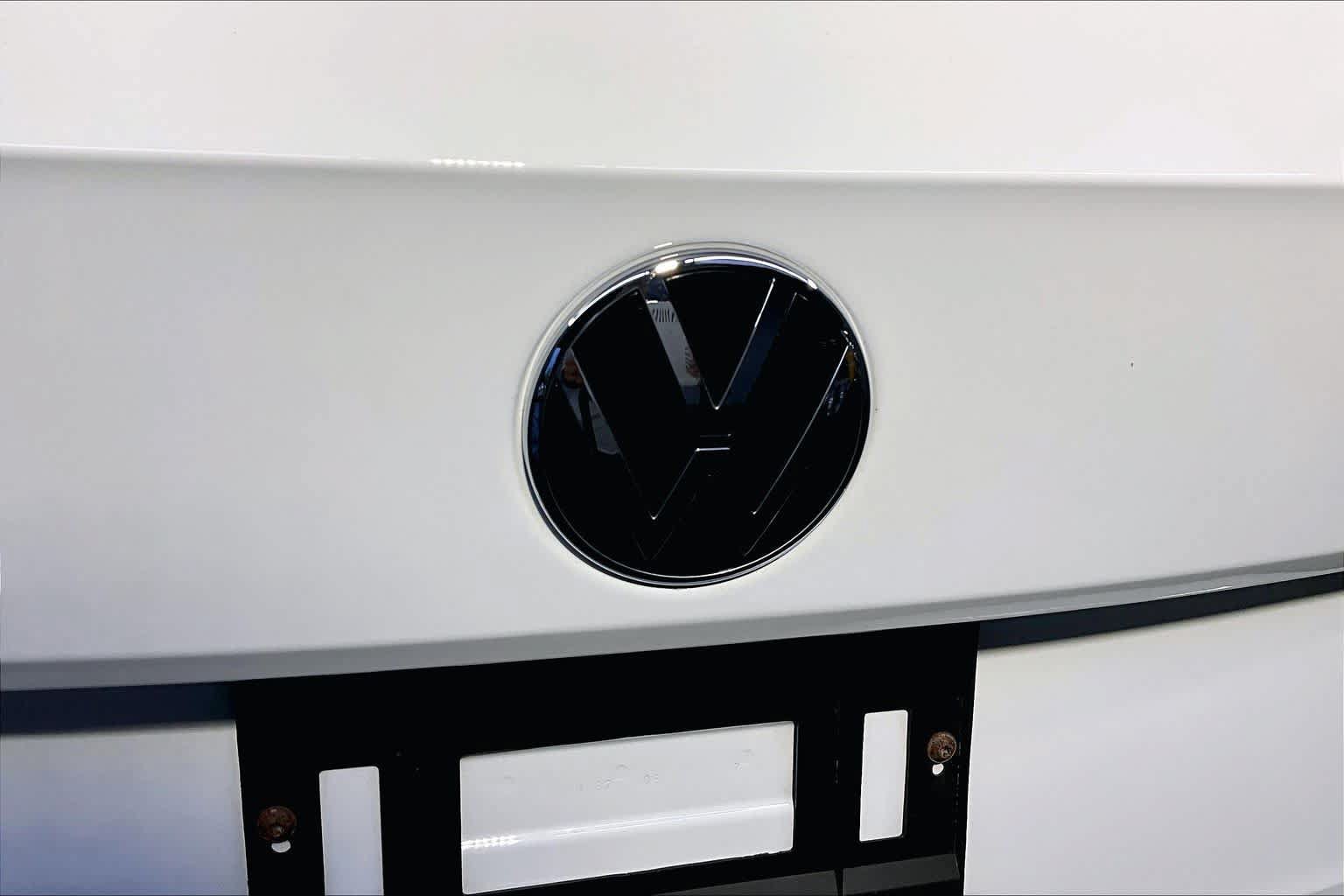 Used 2023 Volkswagen Taos SEL AWD/4WD image 33