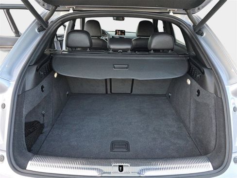 Used 2016 Audi Q3 2.0T Prestige w/ Prestige Package image 14