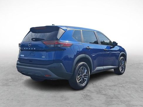 Used 2023 Nissan Rogue S AWD/4WD image 6