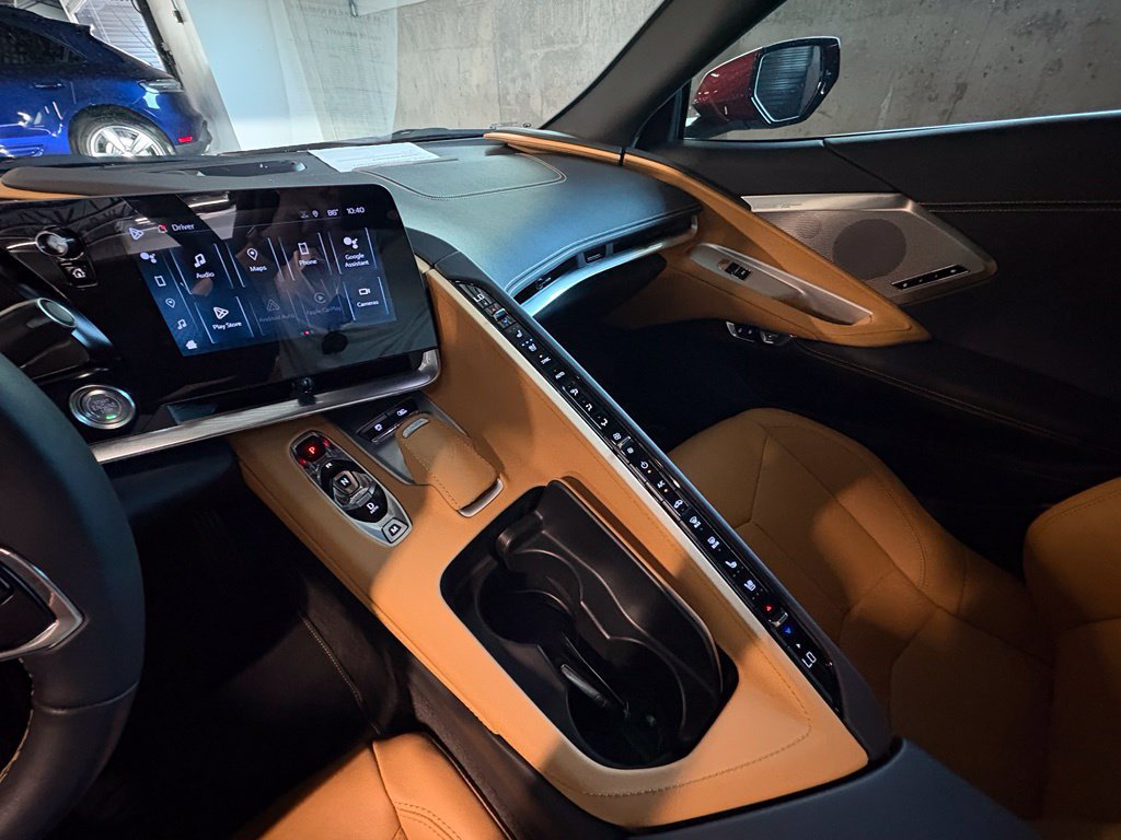 Used 2024 Chevrolet Corvette Stingray Preferred Conv w/ Battery Protection Package RWD image 26