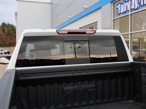 New 2026 GMC Sierra 1500 Elevation w/ Elevation Premium Package AWD/4WD image 33