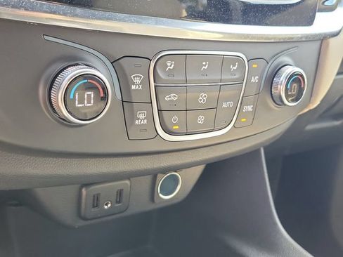 Used 2023 Chevrolet Traverse LS w/ Midnight/Sport Edition FWD image 31